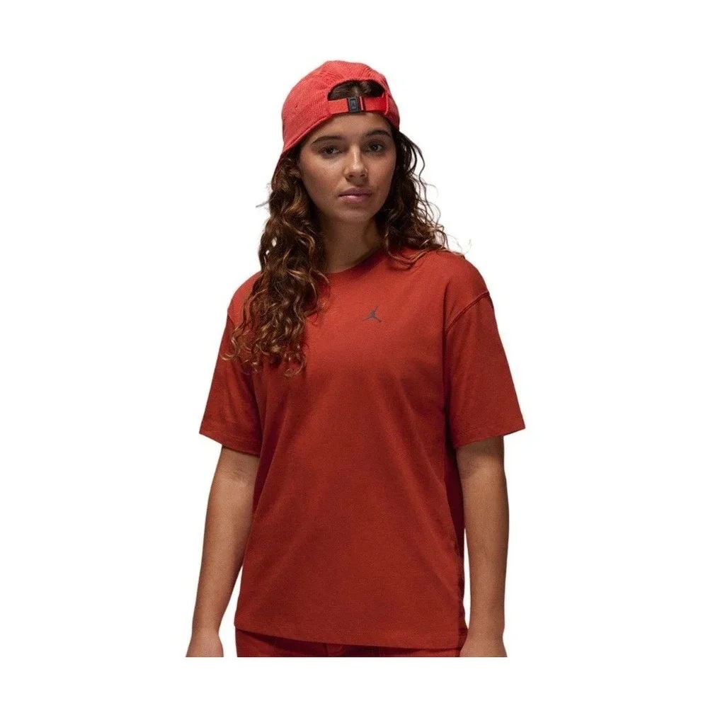 Nike Women's Jordan T-Shirt Dune Red Size Small FN5421-615 Back‎ Graphic NWT